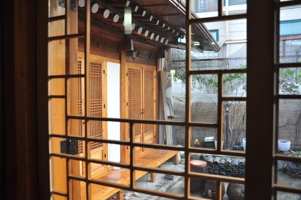 Hueahn Hanok Guesthouse ソウル特別市 エクステリア 写真